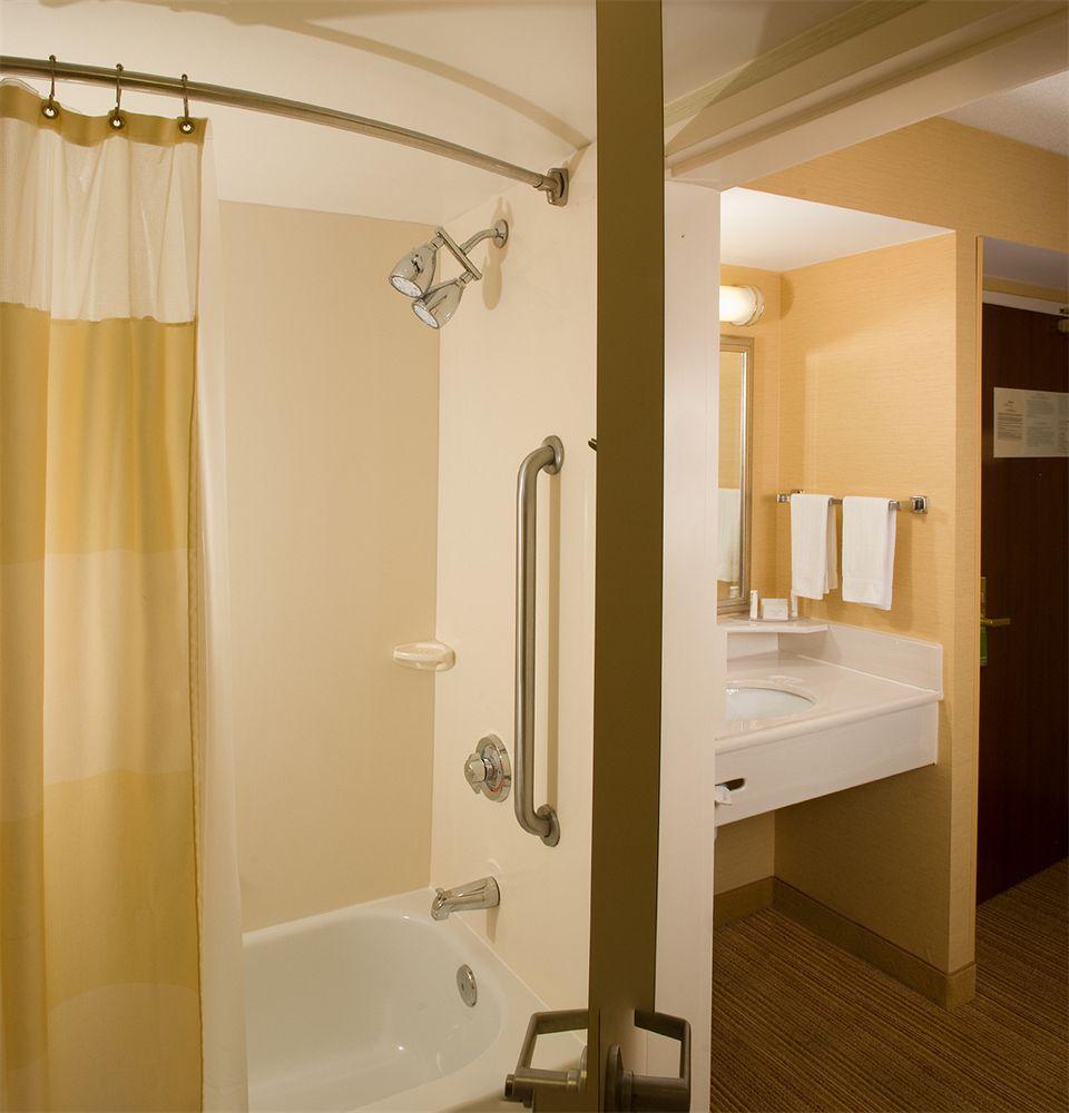 Courtyard By Marriott Charlotte Gastonia Hotell Exteriör bild