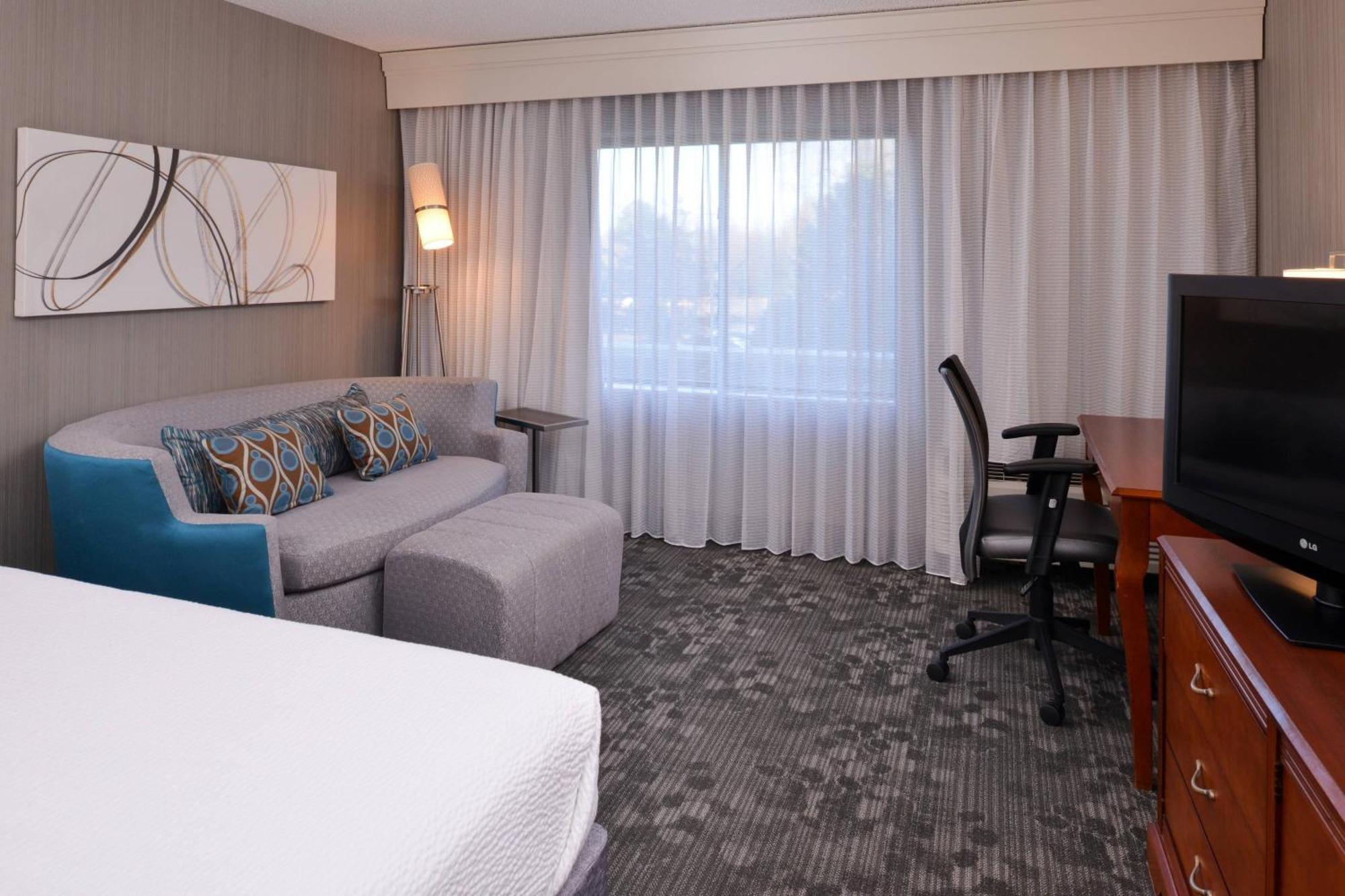 Courtyard By Marriott Charlotte Gastonia Hotell Exteriör bild