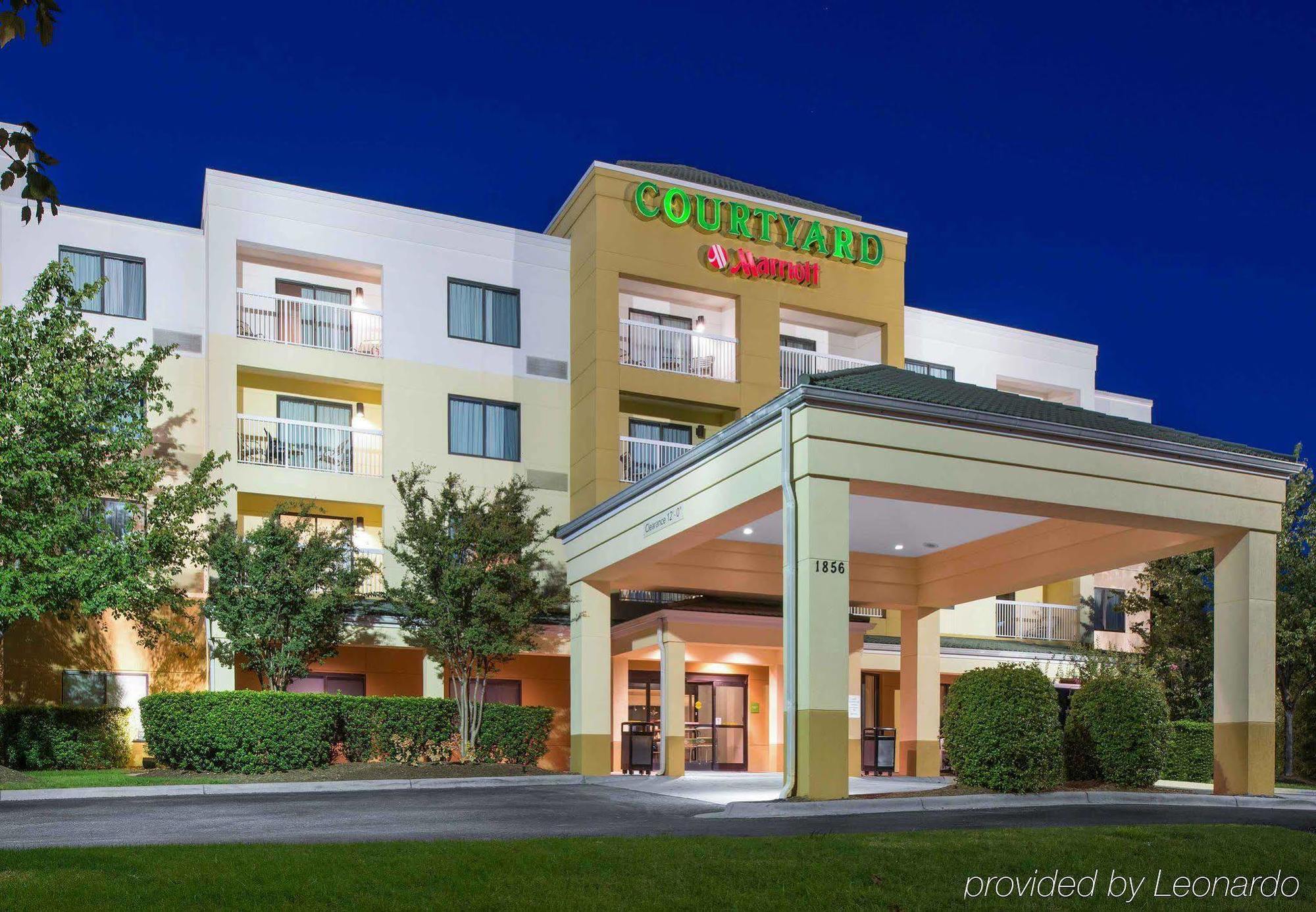 Courtyard By Marriott Charlotte Gastonia Hotell Exteriör bild