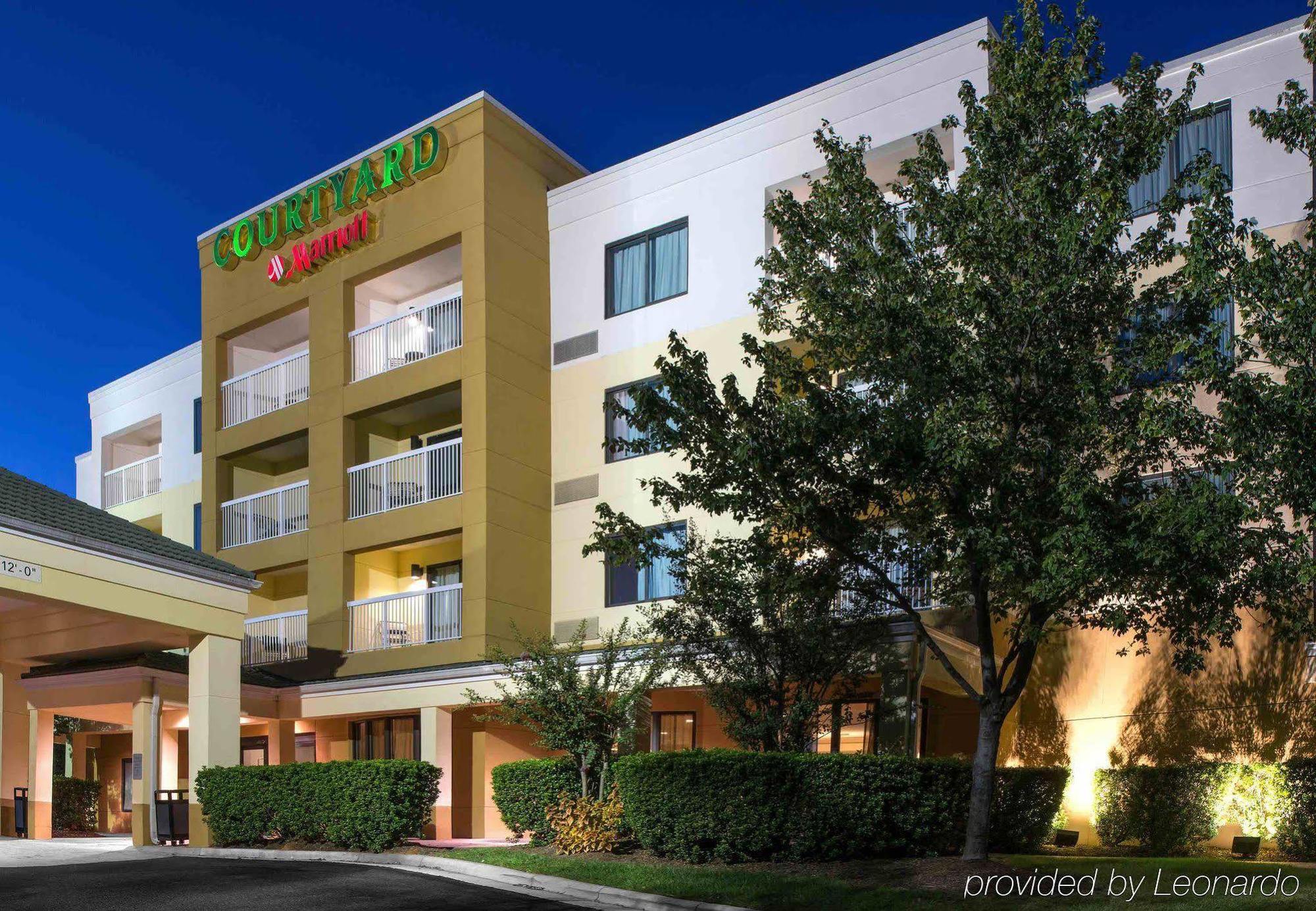 Courtyard By Marriott Charlotte Gastonia Hotell Exteriör bild